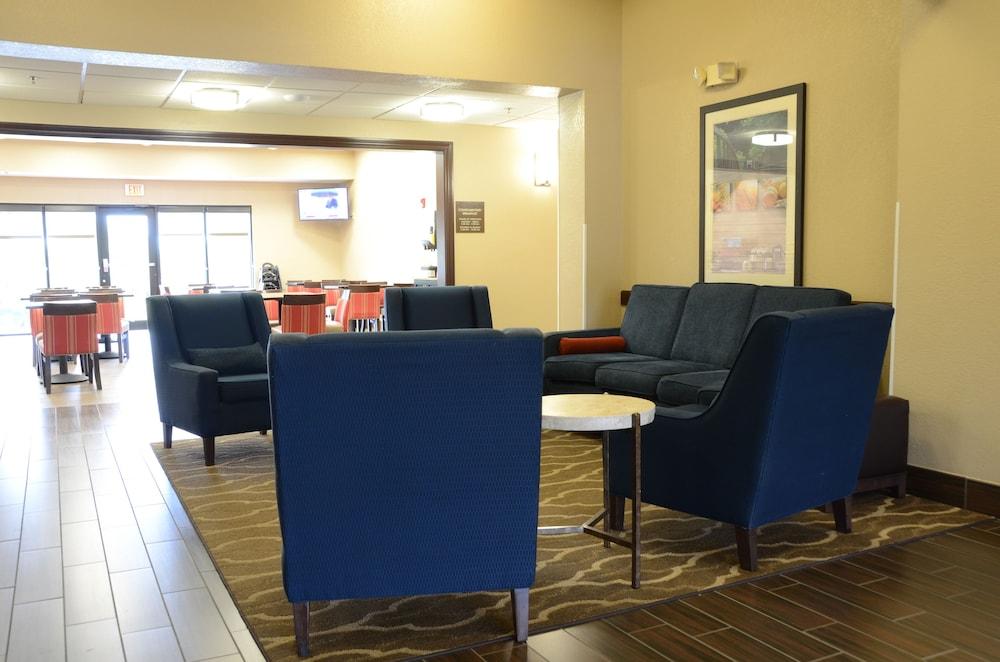 Comfort Inn & Suites Cave City Εξωτερικό φωτογραφία