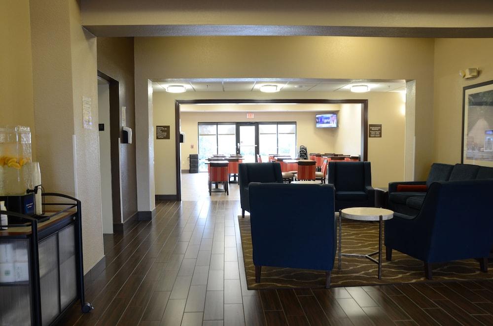 Comfort Inn & Suites Cave City Εξωτερικό φωτογραφία