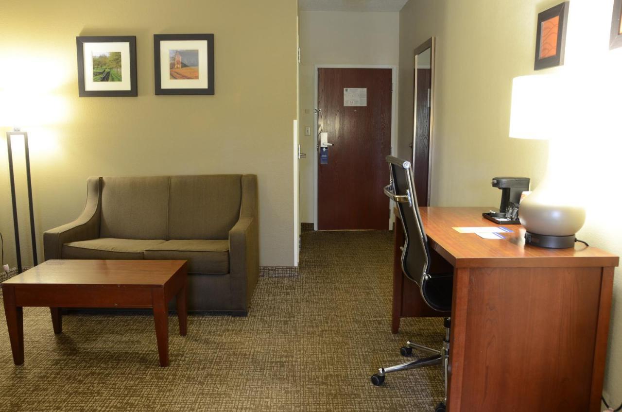 Comfort Inn & Suites Cave City Εξωτερικό φωτογραφία