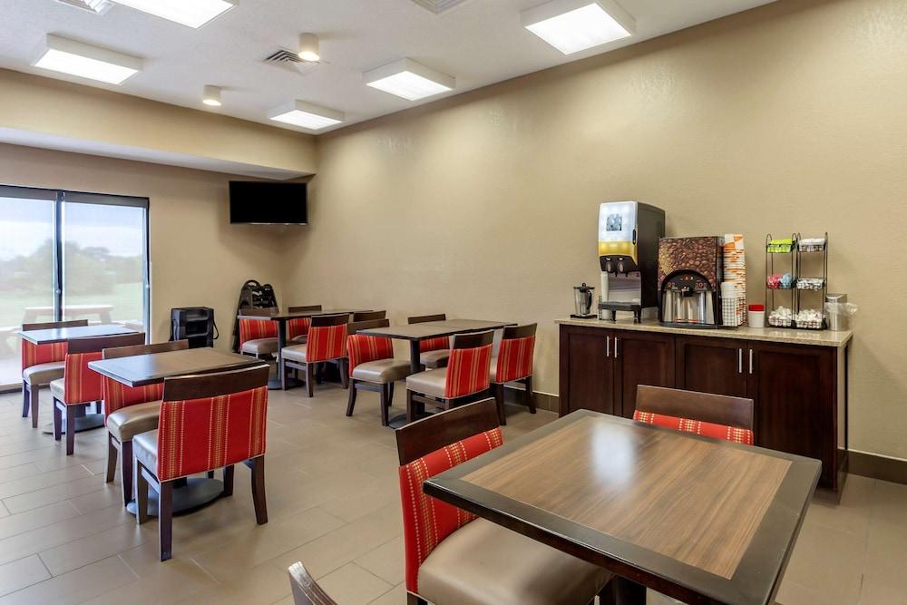 Comfort Inn & Suites Cave City Εξωτερικό φωτογραφία